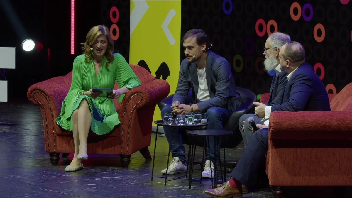 Růst bez konce? Výplach přijde, ale zůstaňte na trhu, radí experti